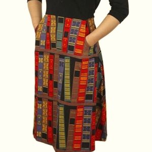 Svaha Ada book spines dress XL, like new